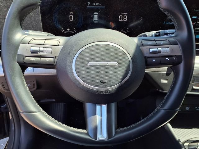 Certified 2025 Hyundai Kona SEL FWD image 15