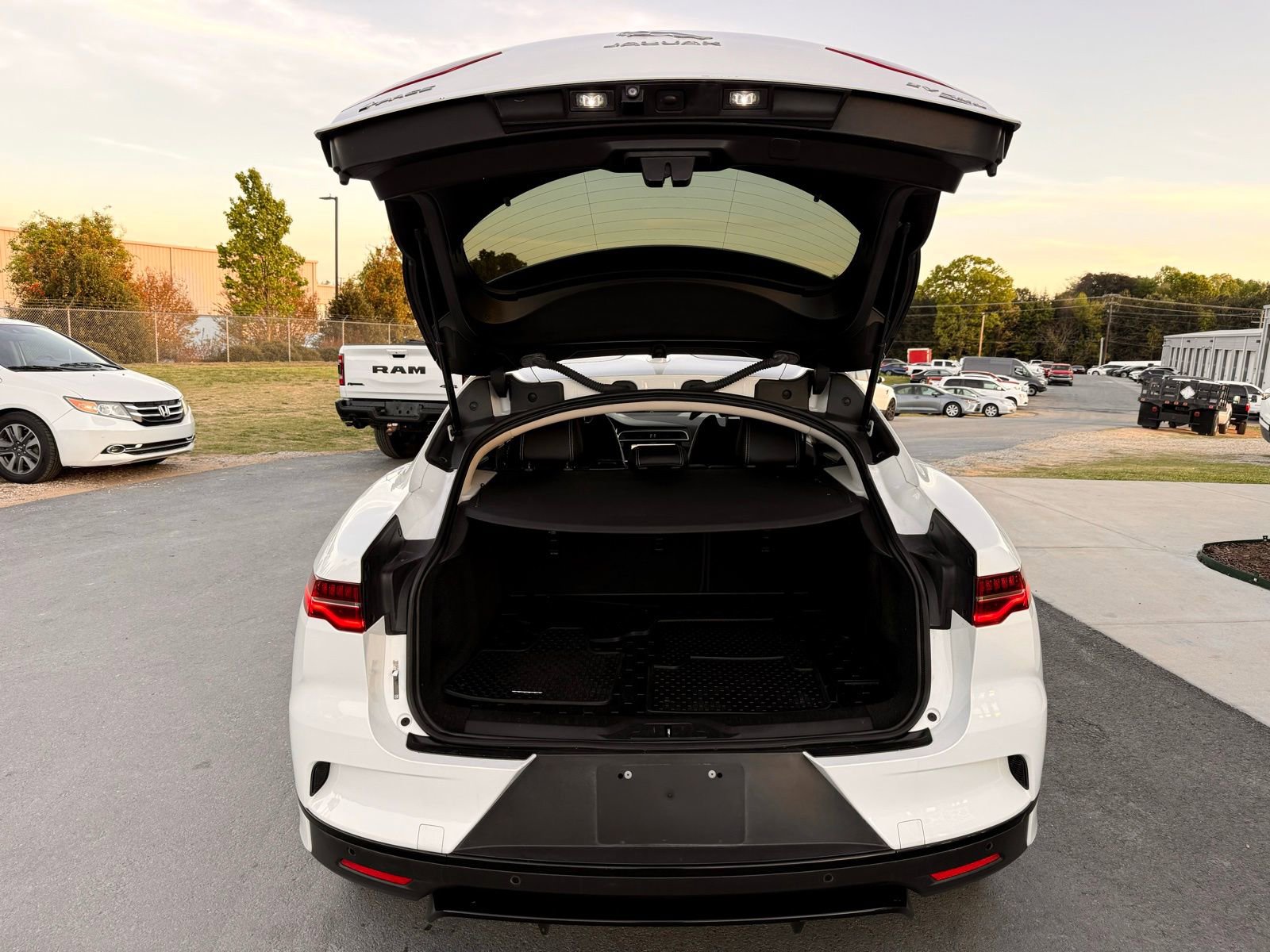 Used 2020 Jaguar I-PACE S image 76