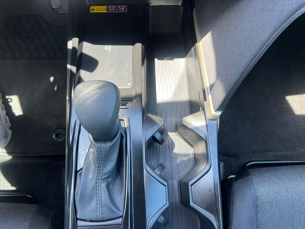 Used 2025 Toyota Camry LE FWD image 65