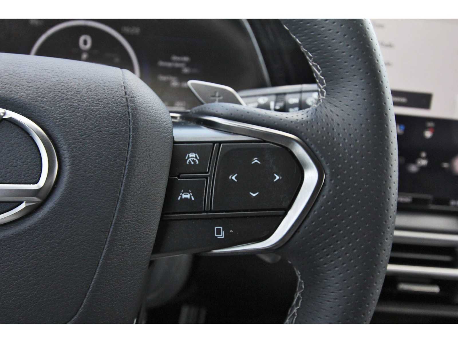 Used 2025 Lexus RX 500h F Sport w/ Convenience Package AWD/4WD image 16