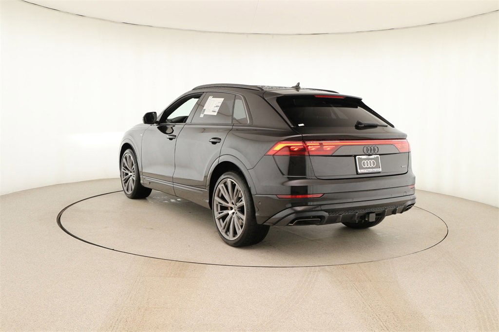 New 2026 Audi Q8 Prestige image 4
