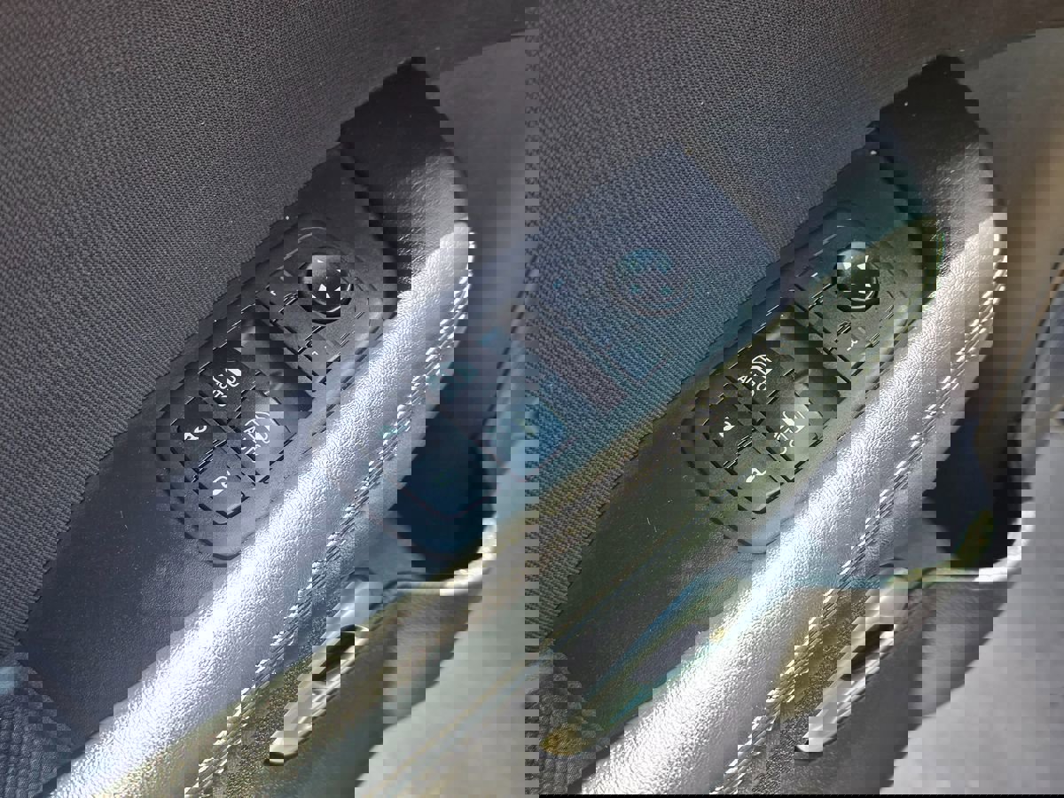 Used 2019 Dodge Challenger GT w/ Performance Handling Group RWD image 23