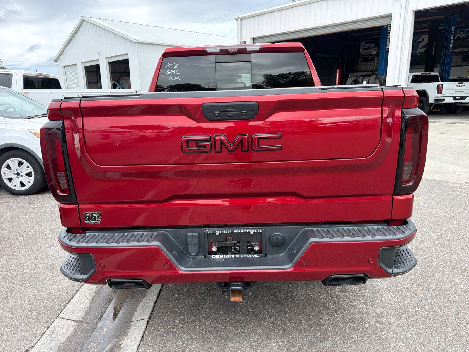 Used 2021 GMC Sierra 1500 Denali w/ Denali Ultimate Package AWD/4WD image 12