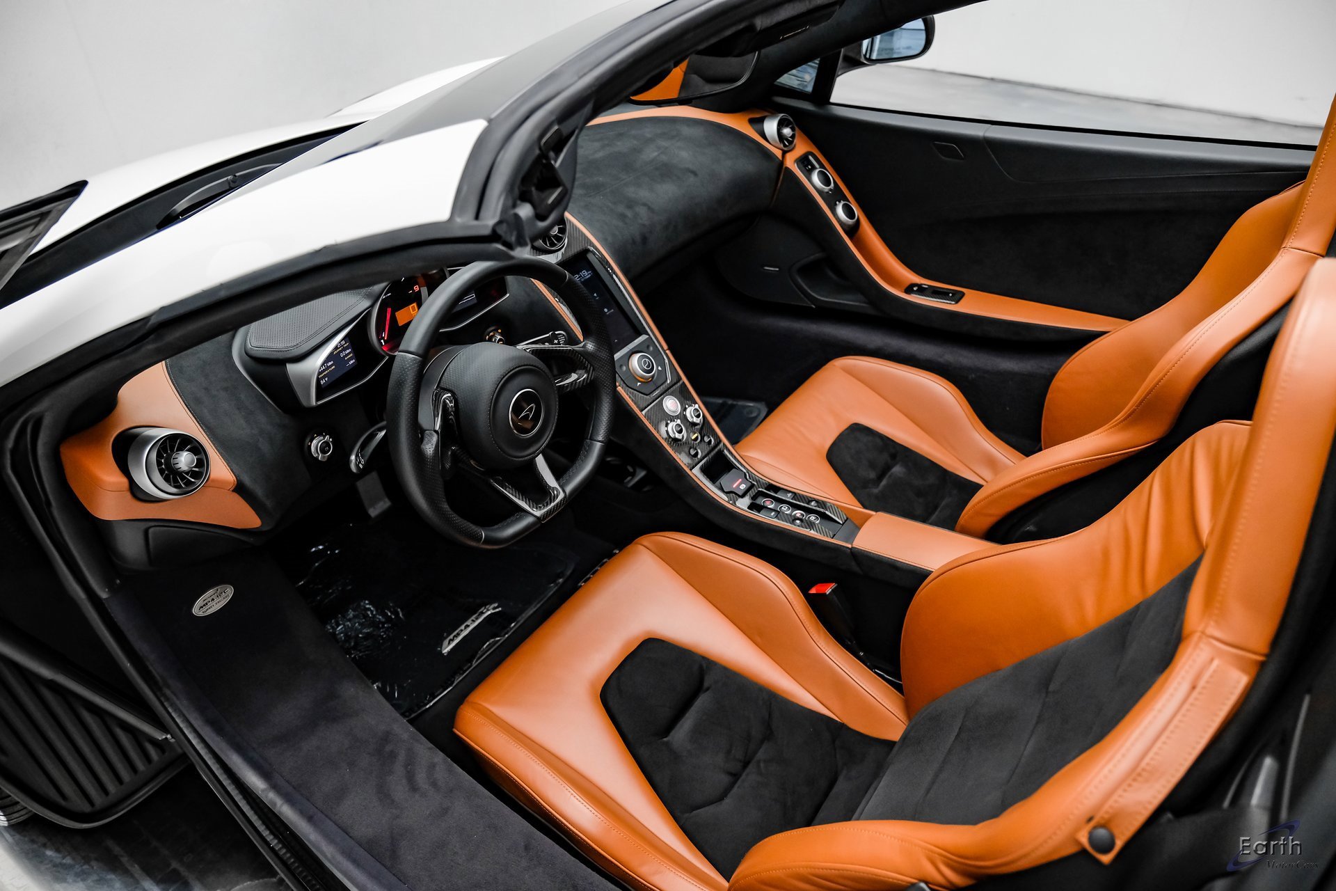 Used 2013 McLaren MP4-12C Spider image 50