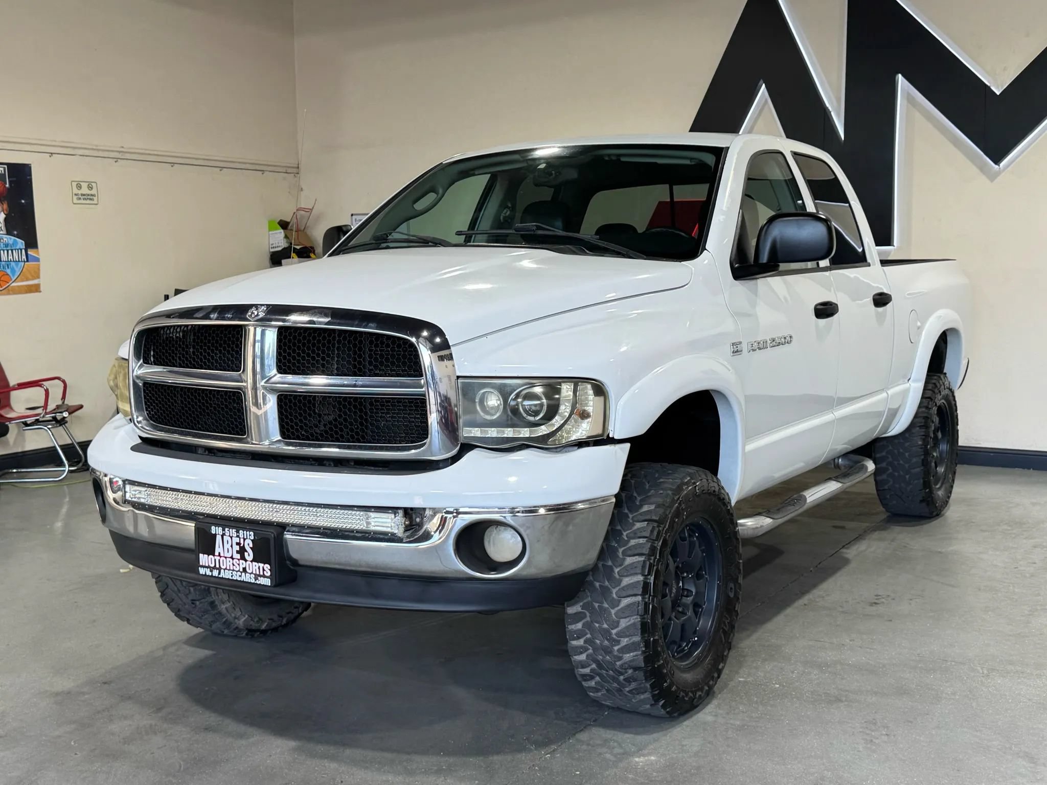 Used 2005 Dodge Ram 2500 Truck SLT w/ Trailer Tow Group AWD/4WD image 1