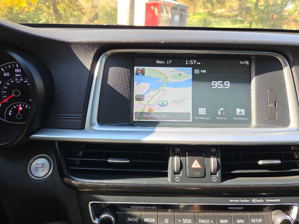 Used 2019 Kia Optima EX w/ EX Premium Package image 32