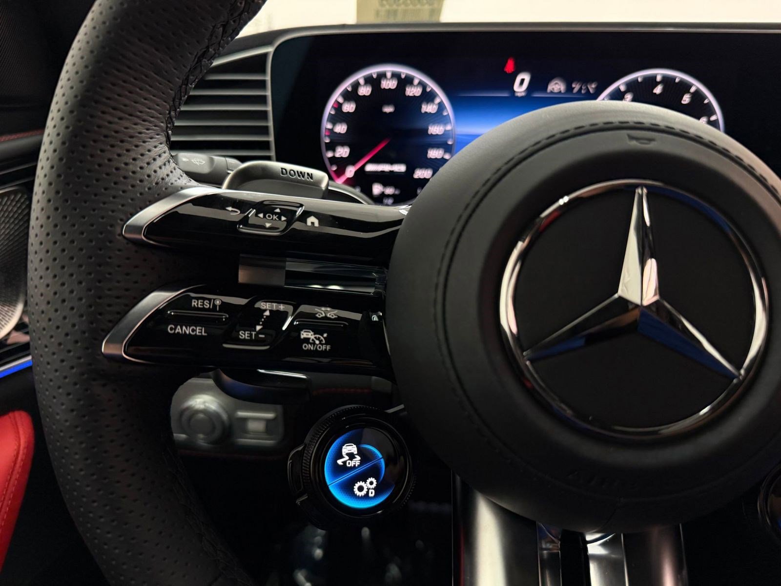New 2026 Mercedes-Benz GLE 63 AMG S image 15