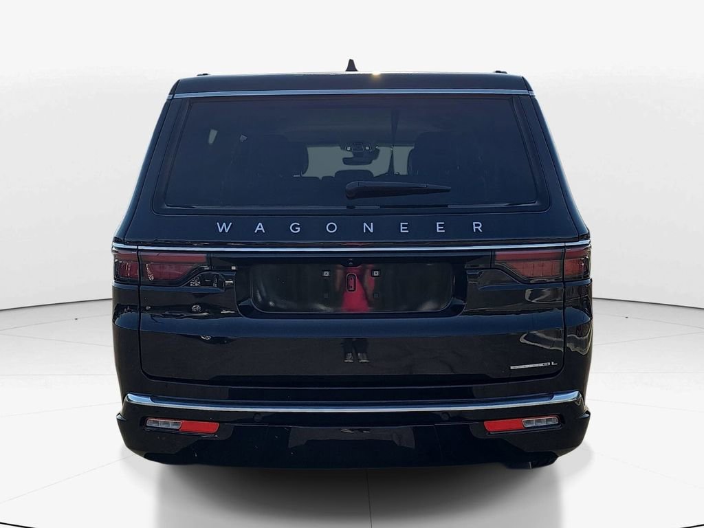 Used 2023 Jeep Wagoneer L Series III image 6
