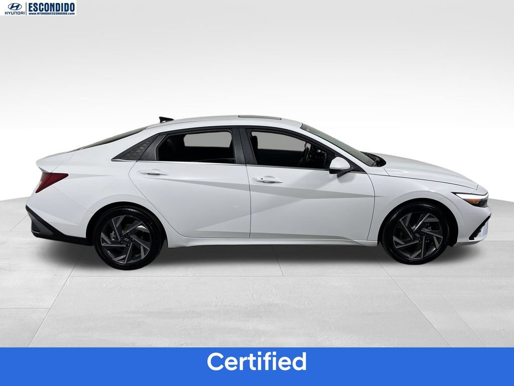 Certified 2025 Hyundai Elantra SEL FWD image 6