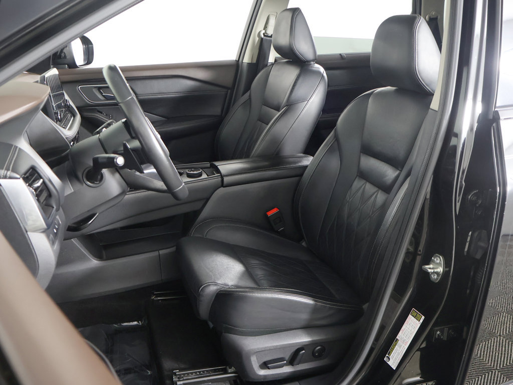 Used 2023 Nissan Rogue Platinum w/ Platinum Premium Package AWD/4WD image 30