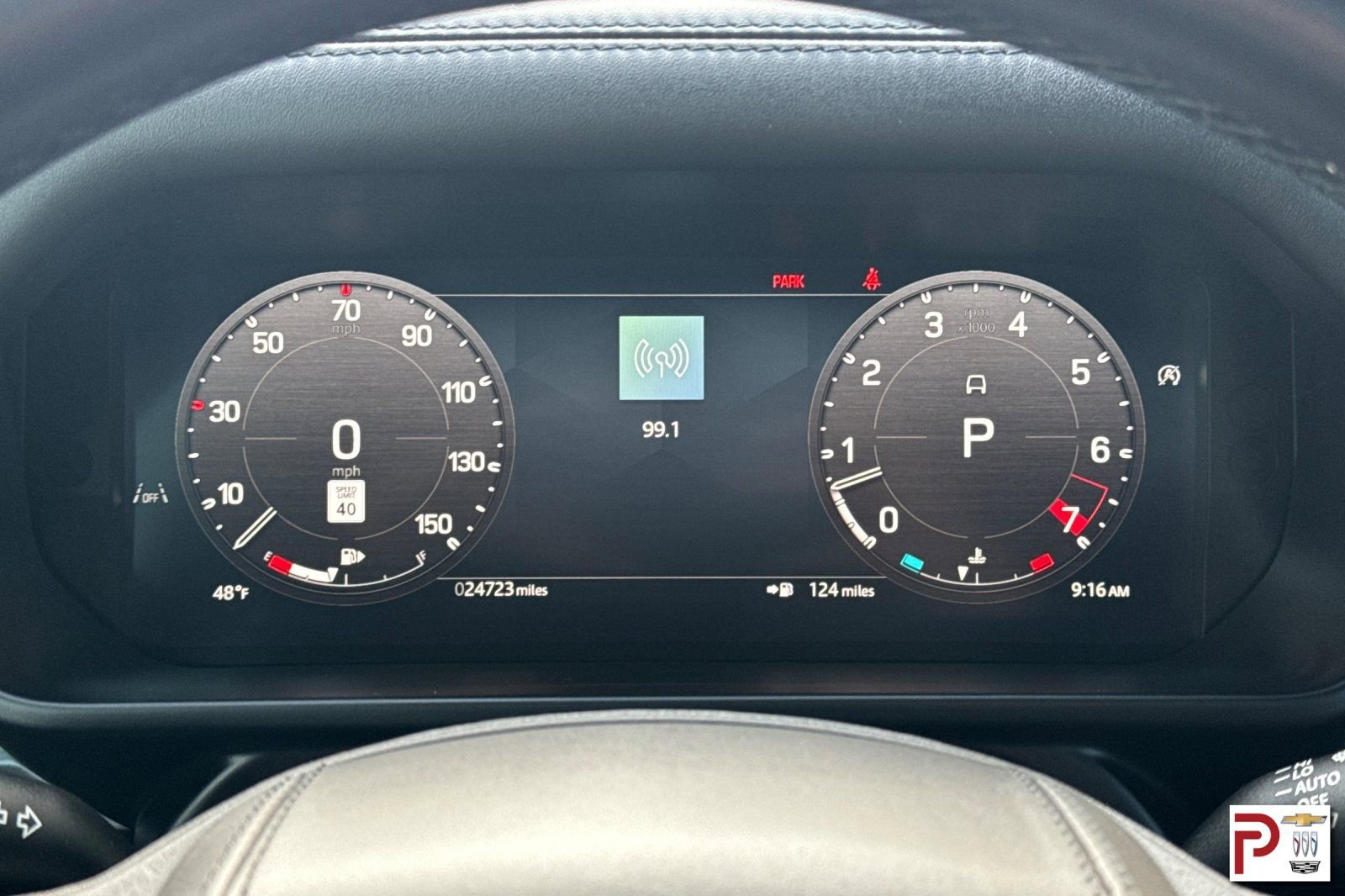 Used 2025 Land Rover Defender 110 V8 image 31