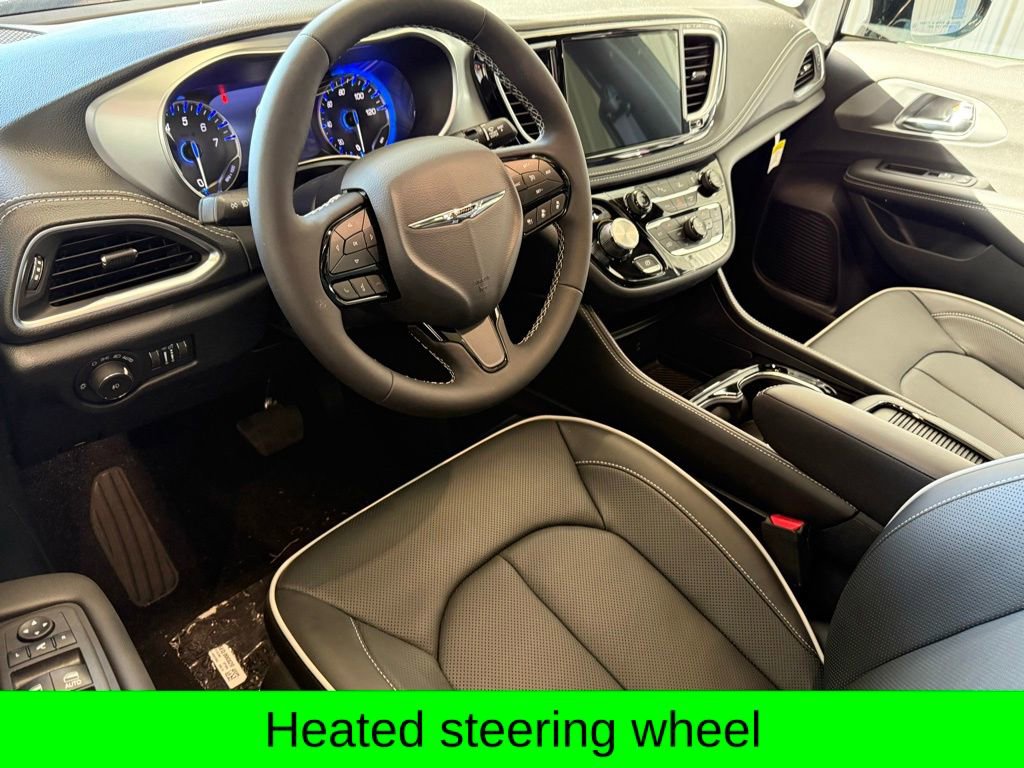 New 2026 Chrysler Pacifica Limited w/ S Appearance Package image 14