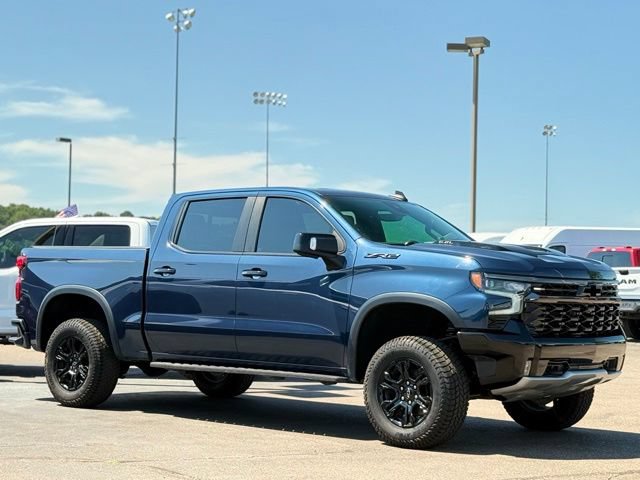 Used 2022 Chevrolet Silverado 1500 ZR2 w/ Technology Package AWD/4WD image 34