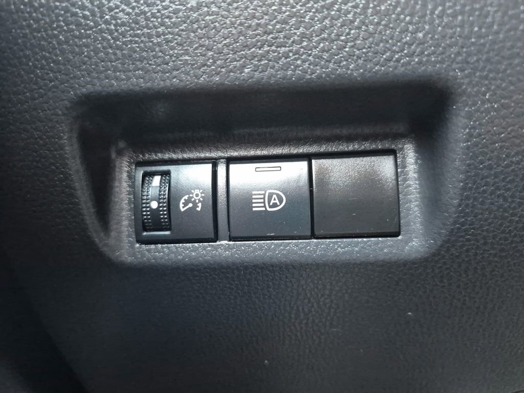 Used 2024 Toyota RAV4 LE image 26