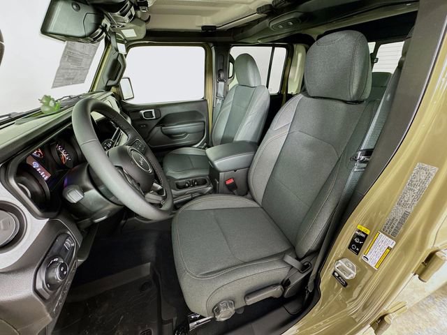 New 2025 Jeep Gladiator Sport image 22