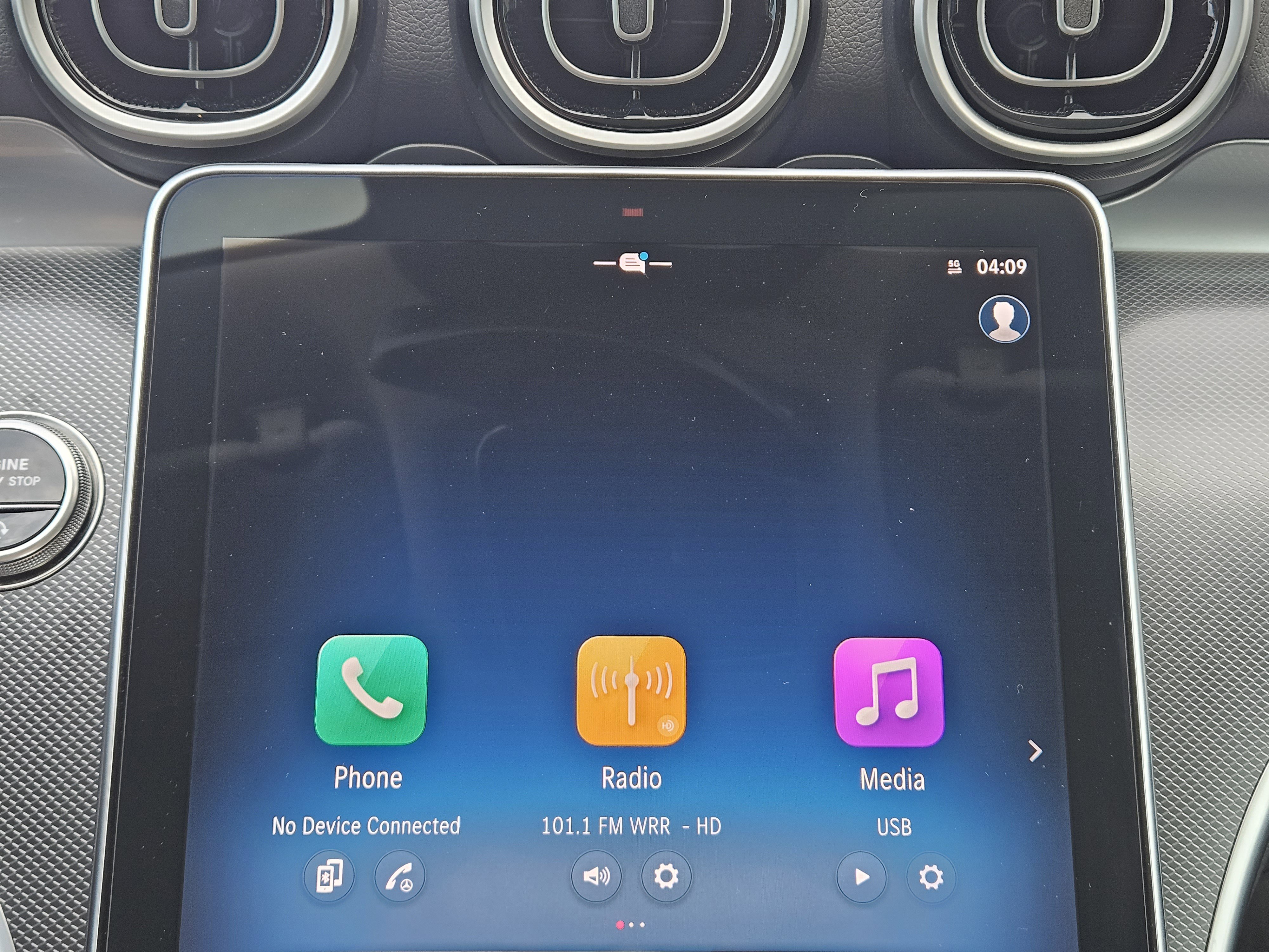 Certified 2025 Mercedes-Benz C 300 Sedan image 18