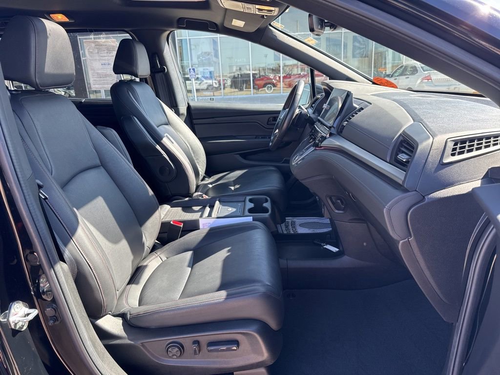 Used 2025 Honda Odyssey Sport-L image 30