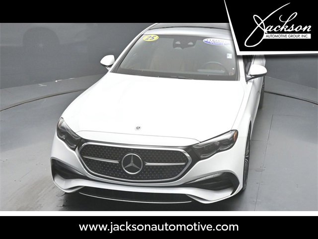 Used 2025 Mercedes-Benz E 350 Sedan image 44