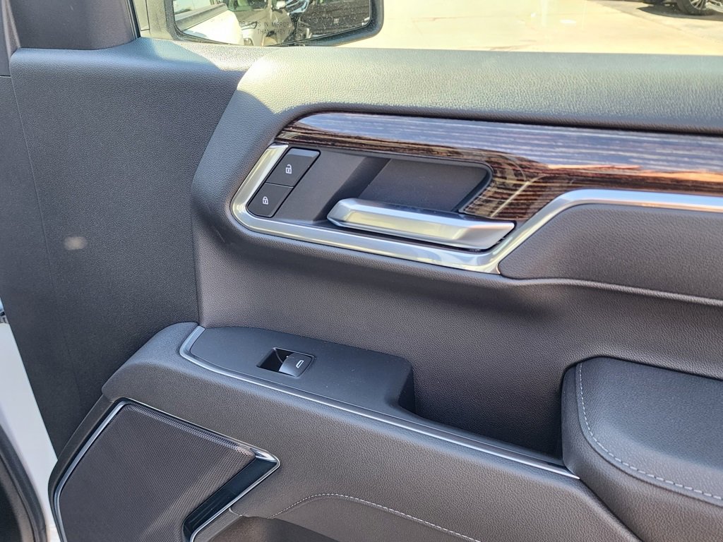 New 2026 GMC Sierra 1500 Elevation image 36