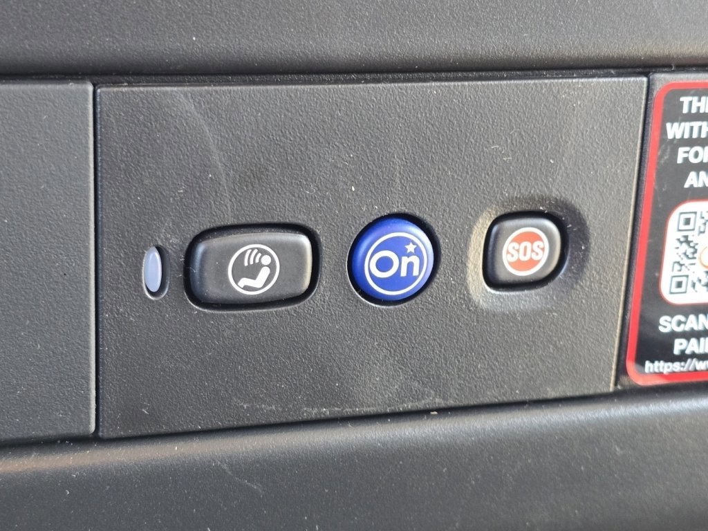 New 2026 Chevrolet Express 2500 w/ Driver Convenience Package image 3