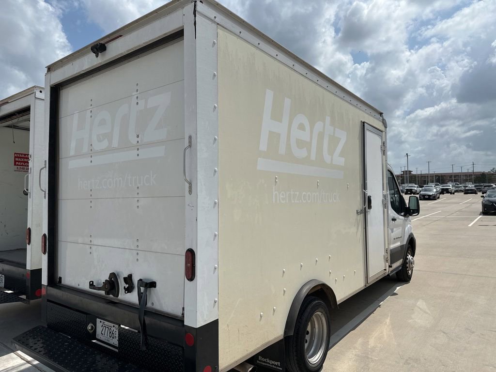 Used 2022 Ford Transit 350 DRW RWD video 2