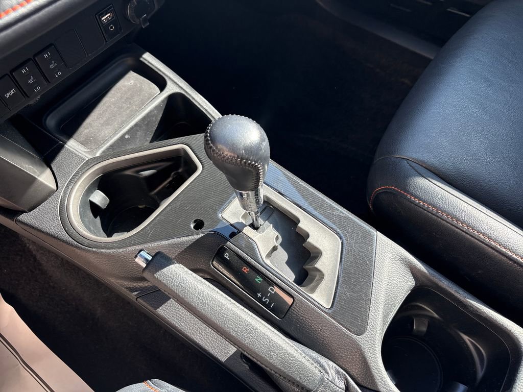 Used 2017 Toyota RAV4 SE w/ Advanced Technology Package AWD/4WD image 18