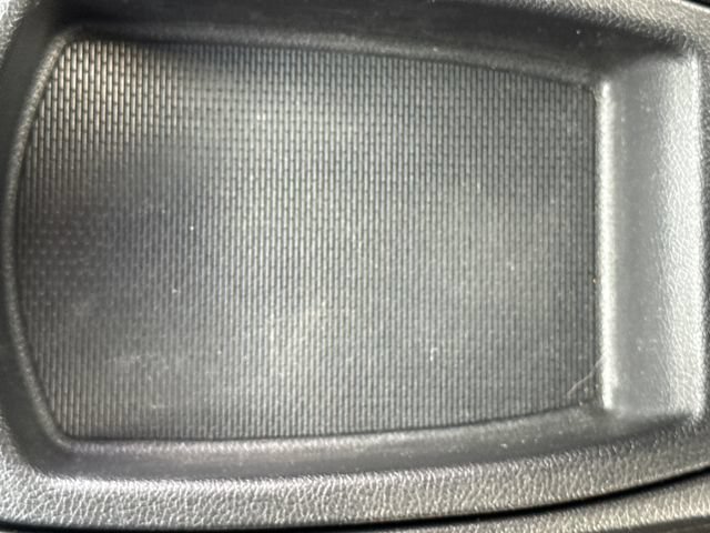 Used 2015 Hyundai Veloster Turbo FWD image 34