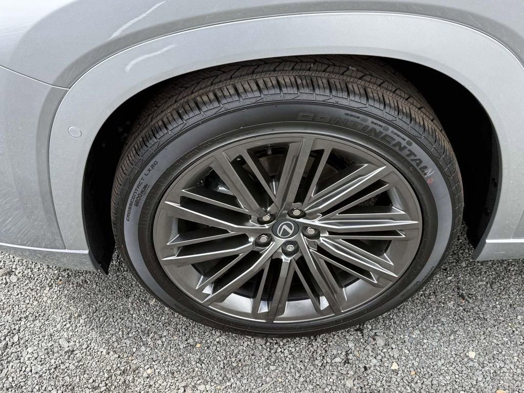 New 2026 Lexus RZ 450e Premium AWD/4WD image 28