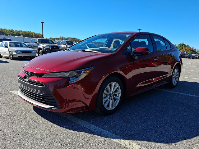 New 2027 Toyota Corolla LE w/ LE Premium Package FWD image 2