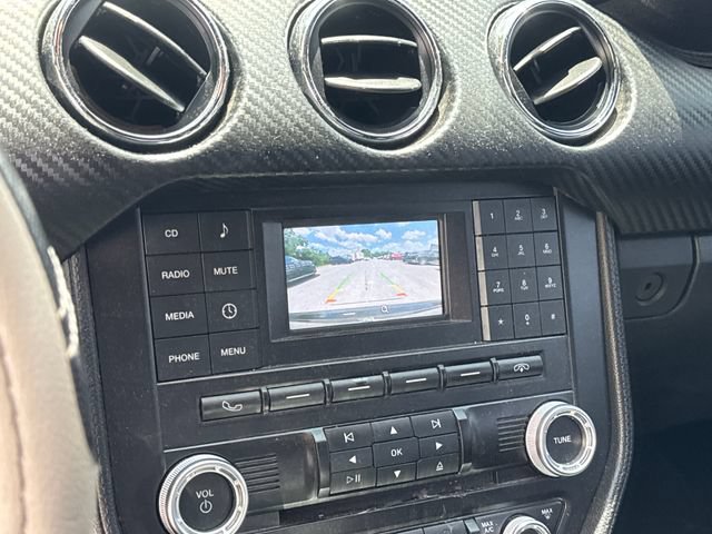 Used 2016 Ford Mustang Coupe RWD image 19