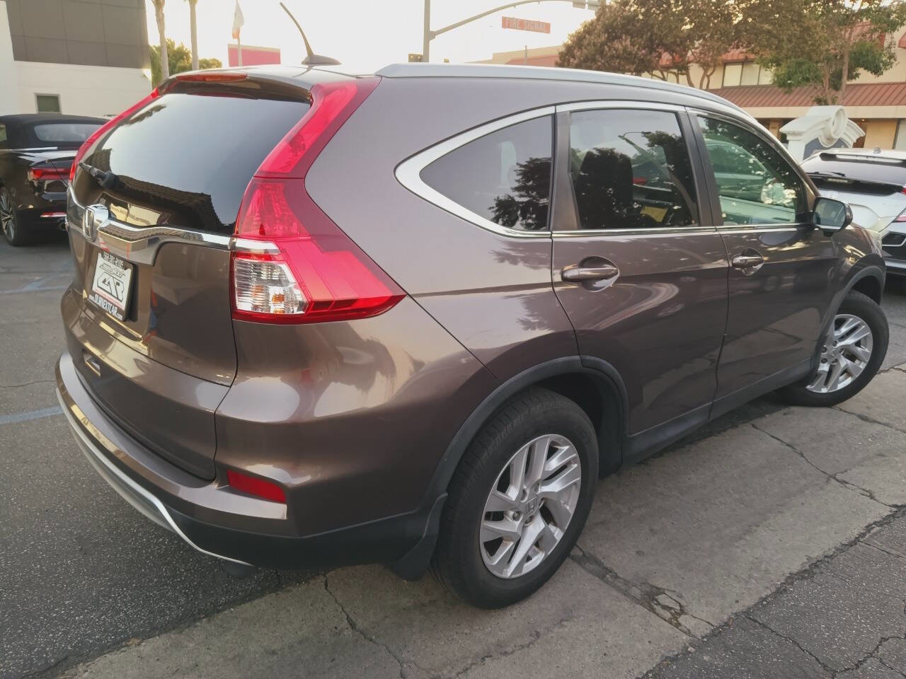 Used 2016 Honda CR-V EX-L image 14
