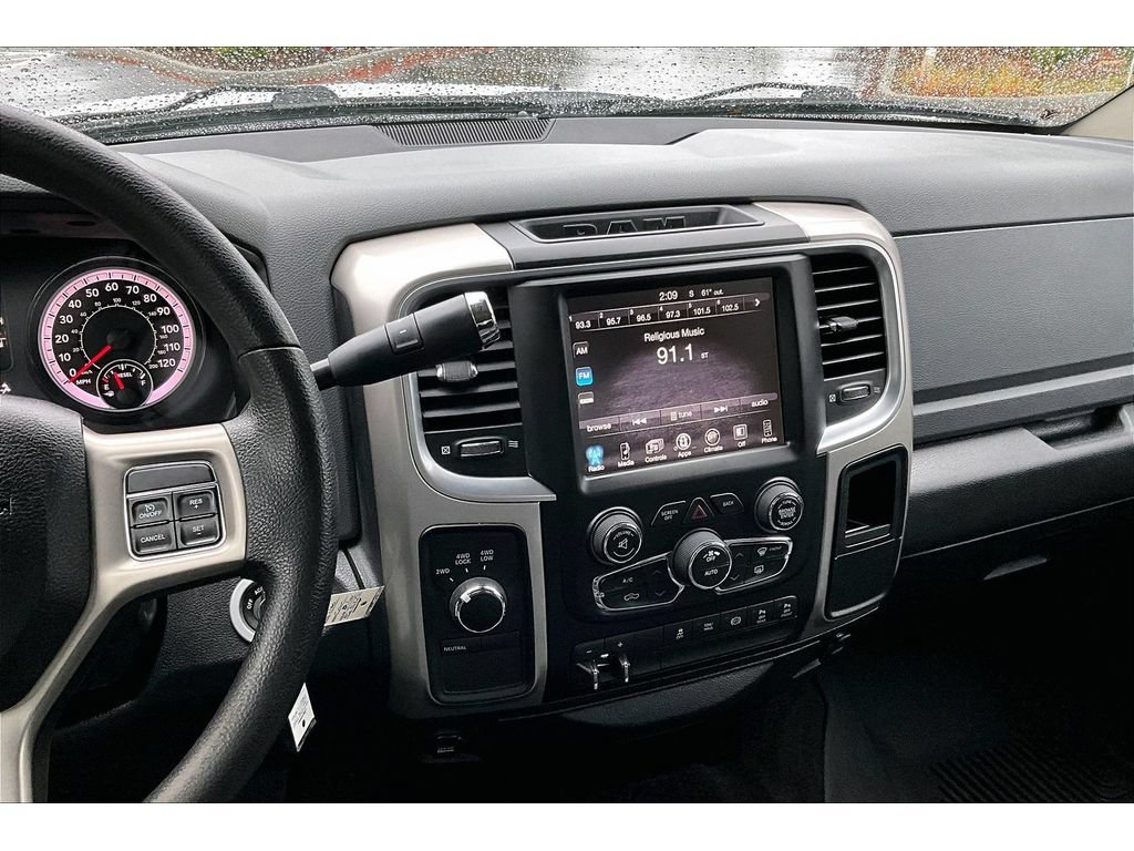 Used 2017 RAM 2500 SLT w/ Cold Weather Group AWD/4WD image 6