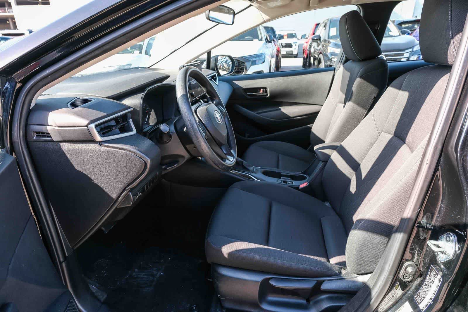 Used 2023 Toyota Corolla LE FWD image 20