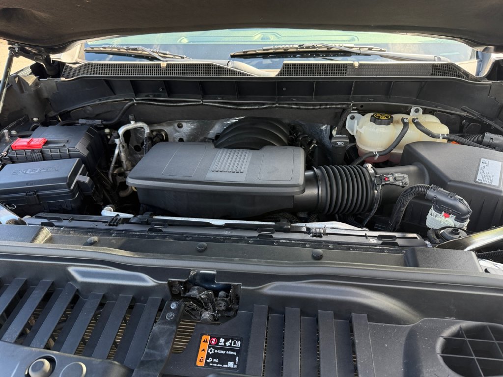 Used 2020 Chevrolet Silverado 1500 LT w/ All-Star Edition AWD/4WD image 28