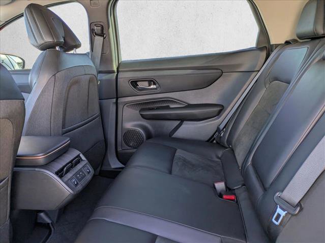 Used 2023 Nissan Ariya FWD image 19