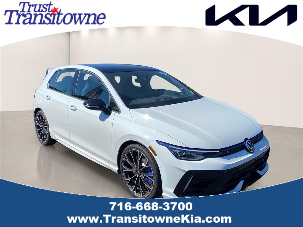 Used 2026 Volkswagen Golf AWD/4WD image 1
