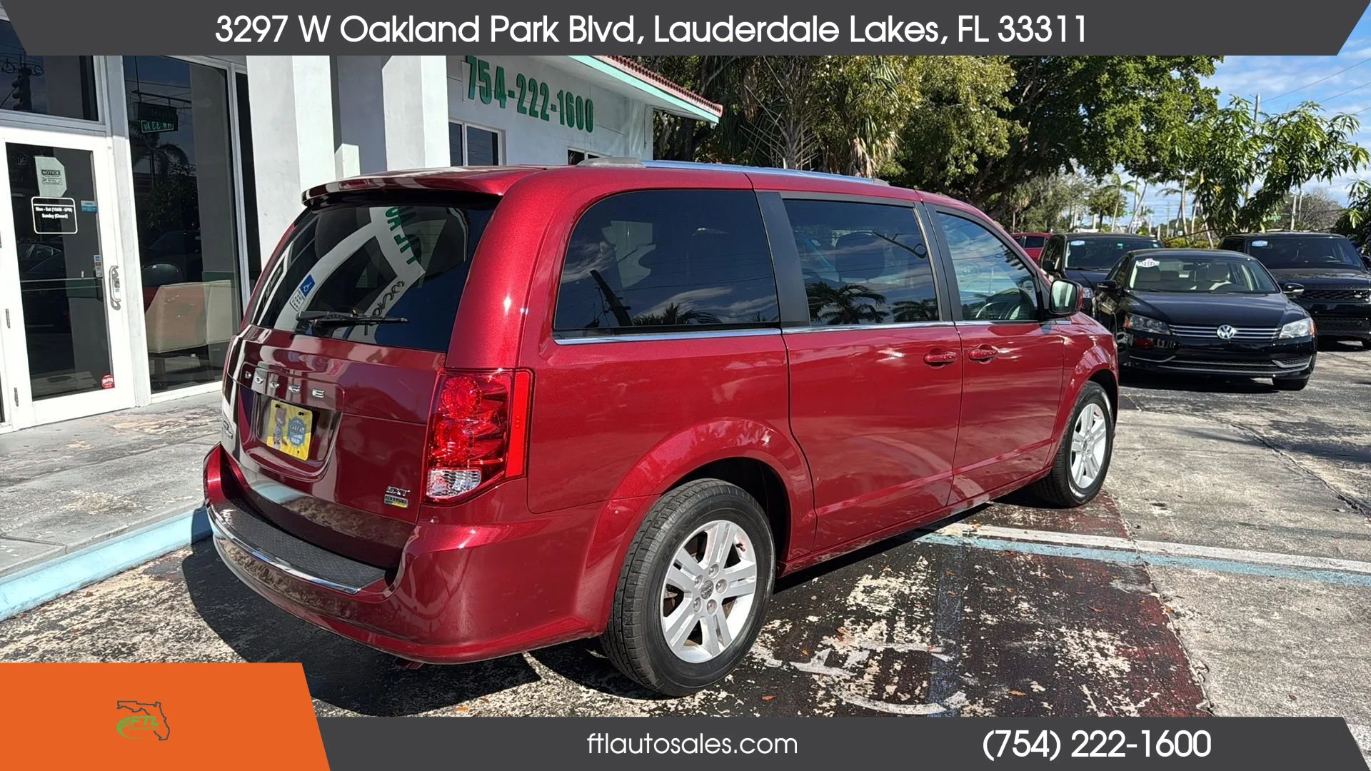 Used 2018 Dodge Grand Caravan SXT image 5
