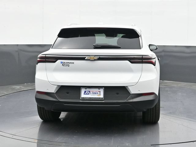 New 2026 Chevrolet Equinox EV LT FWD image 8