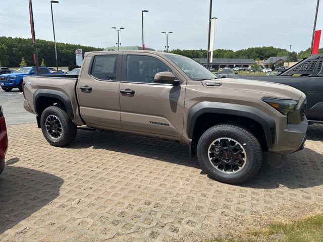 New 2026 Toyota Tacoma TRD Off-Road AWD/4WD image 2