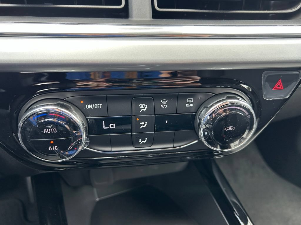 New 2026 Chevrolet Trax LT FWD image 24
