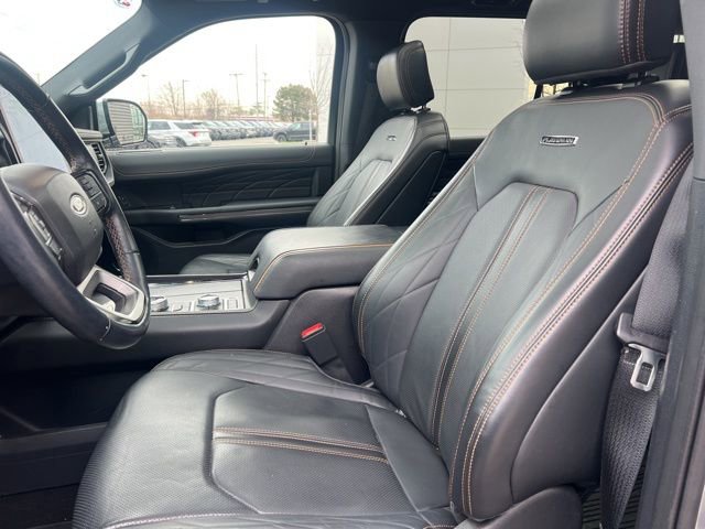 Used 2023 Ford Expedition Platinum image 23