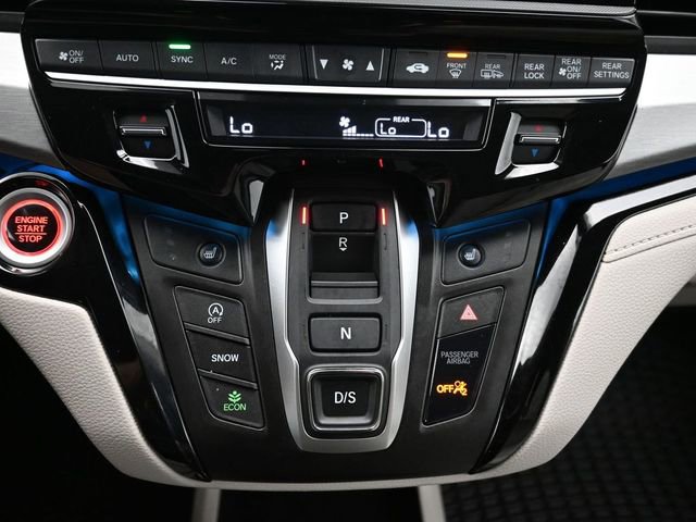 Certified 2025 Honda Odyssey Touring image 16