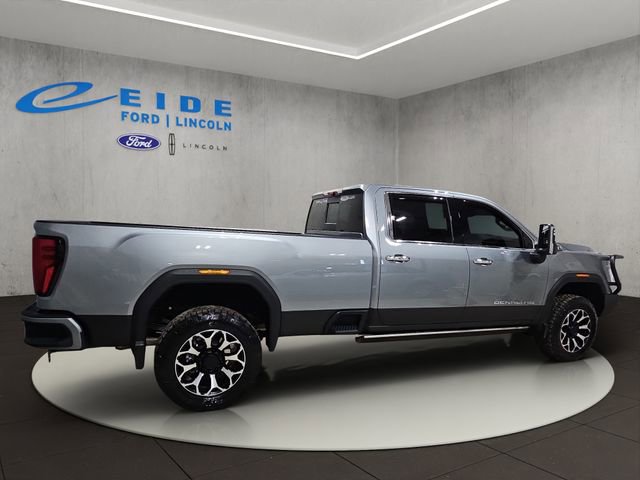 Used 2025 GMC Sierra 2500 Denali w/ Denali Reserve Package AWD/4WD image 9