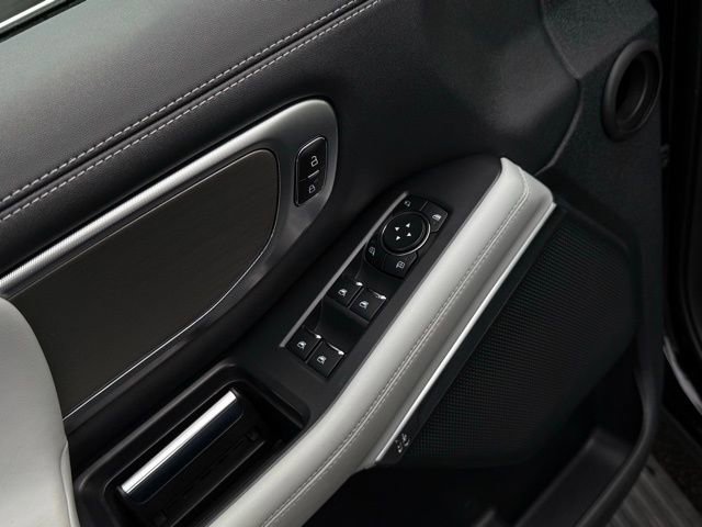 Certified 2025 Ford Expedition Platinum image 20