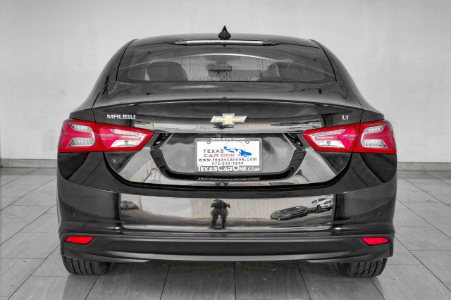 Used 2019 Chevrolet Malibu LT FWD image 7