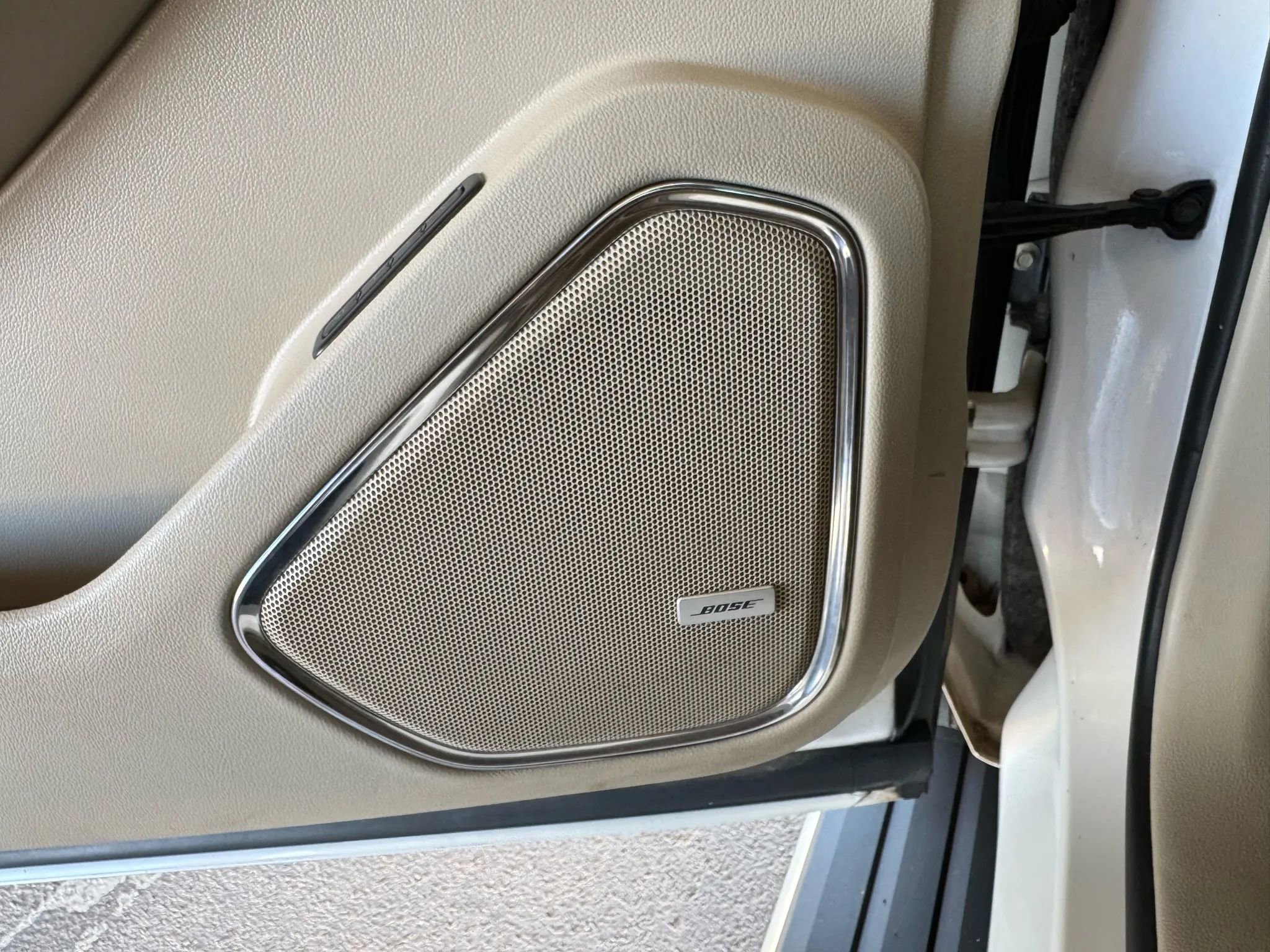 Used 2019 GMC Yukon Denali w/ Denali Ultimate Package image 11