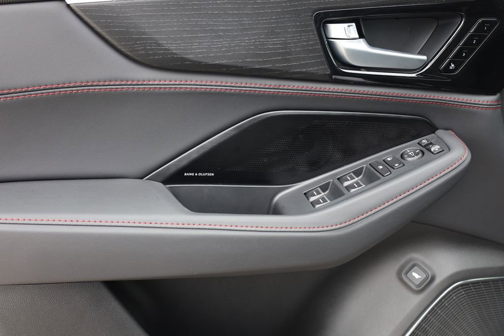 New 2026 Acura MDX Type S AWD/4WD image 10