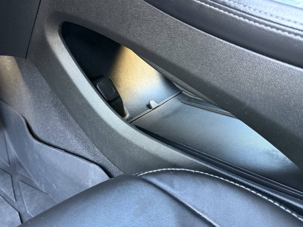 Used 2019 Buick LaCrosse Essence w/ Sun and Shade Package FWD image 36