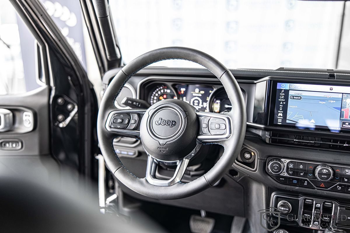 Used 2024 Jeep Wrangler High Altitude AWD/4WD image 32