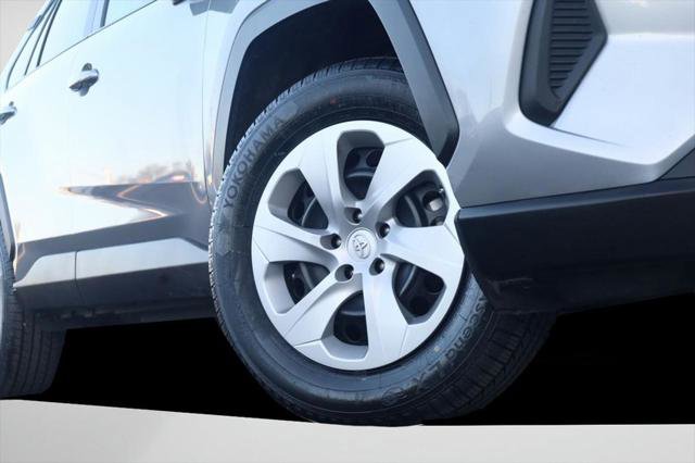 Certified 2024 Toyota RAV4 LE image 3